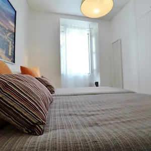 Apartment Chao Do Loureiro Baixa-castle, Lisbon