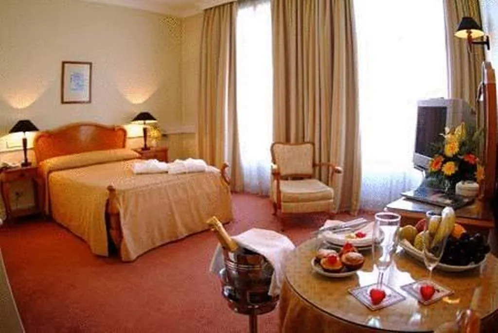 Hotel Metropole Lisboa 3*,  Πορτογαλία